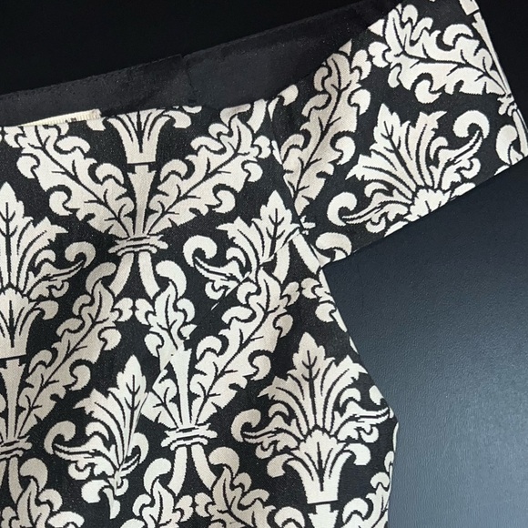 Mi Ami Demask Print off Shoulder Jacquard Fit & Flare Dress Size XS EUC Like New - Picture 3 of 9